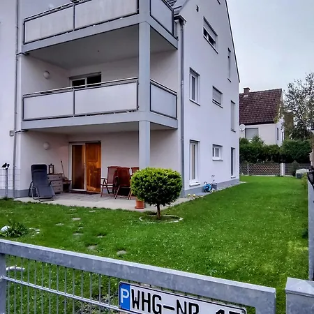 Happy Apartment *