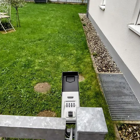Happy Ichenhausen